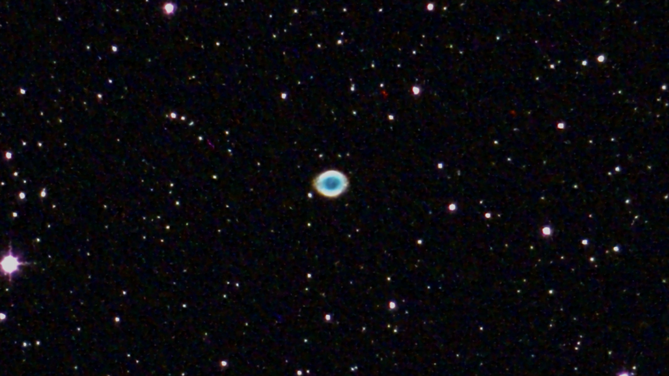 The Ring nebula in the night sky as imaged by the Unistellar Odyssey Pro.