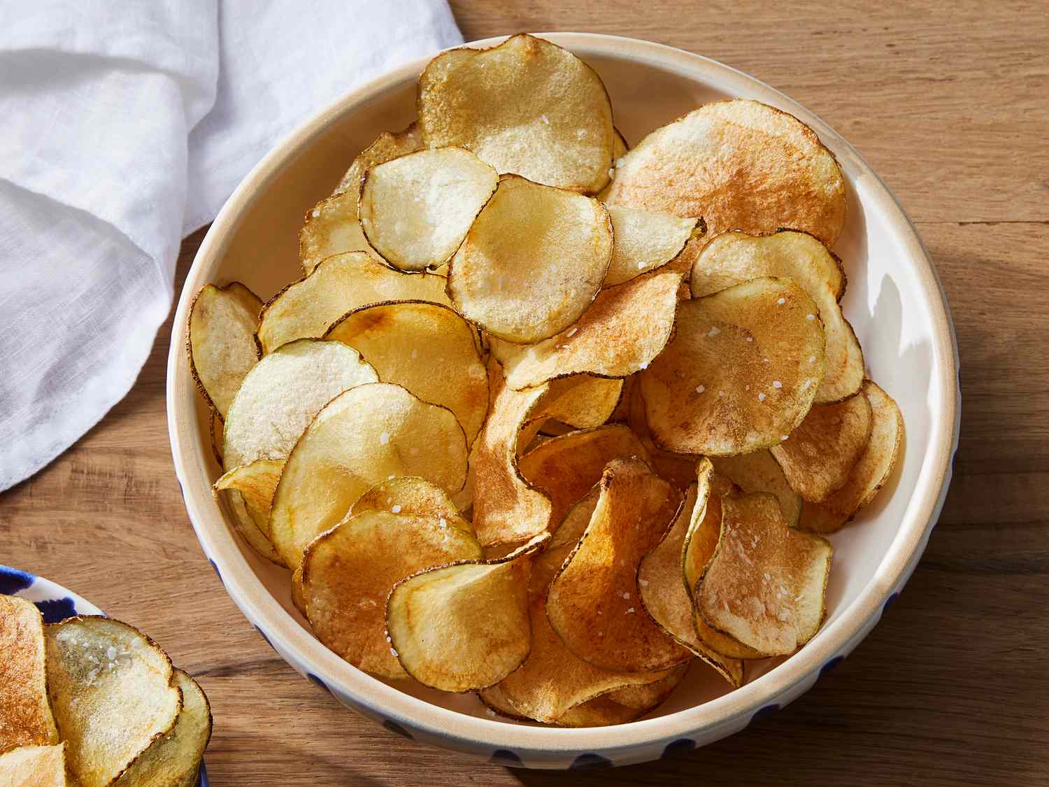 Putting higher rates on foods loaded with sodium and tightening rules on ads that target children could send a clear signal to both companies and consumers. Putting higher rates on foods loaded with sodium and tightening rules on ads that target children could send a clear signal to both companies and consumers.