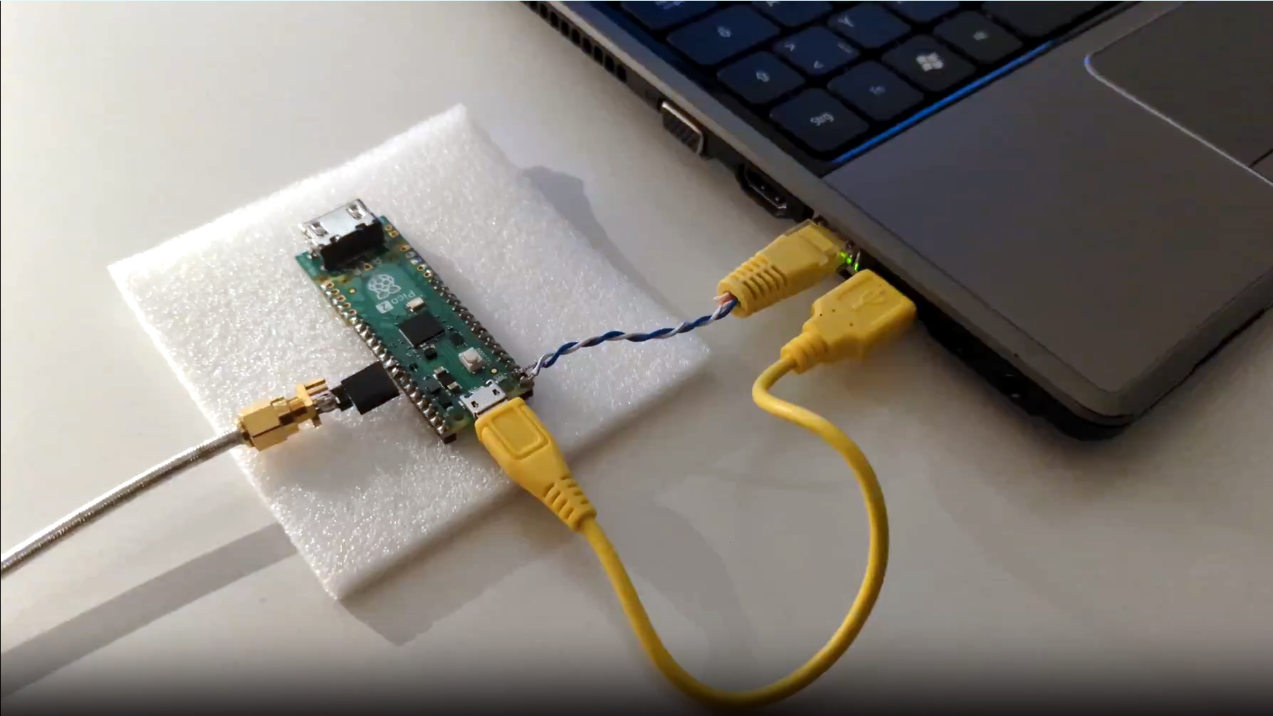 Bit-banged 100 MBit/s Ethernet Transmission On Raspberry Pi Pico