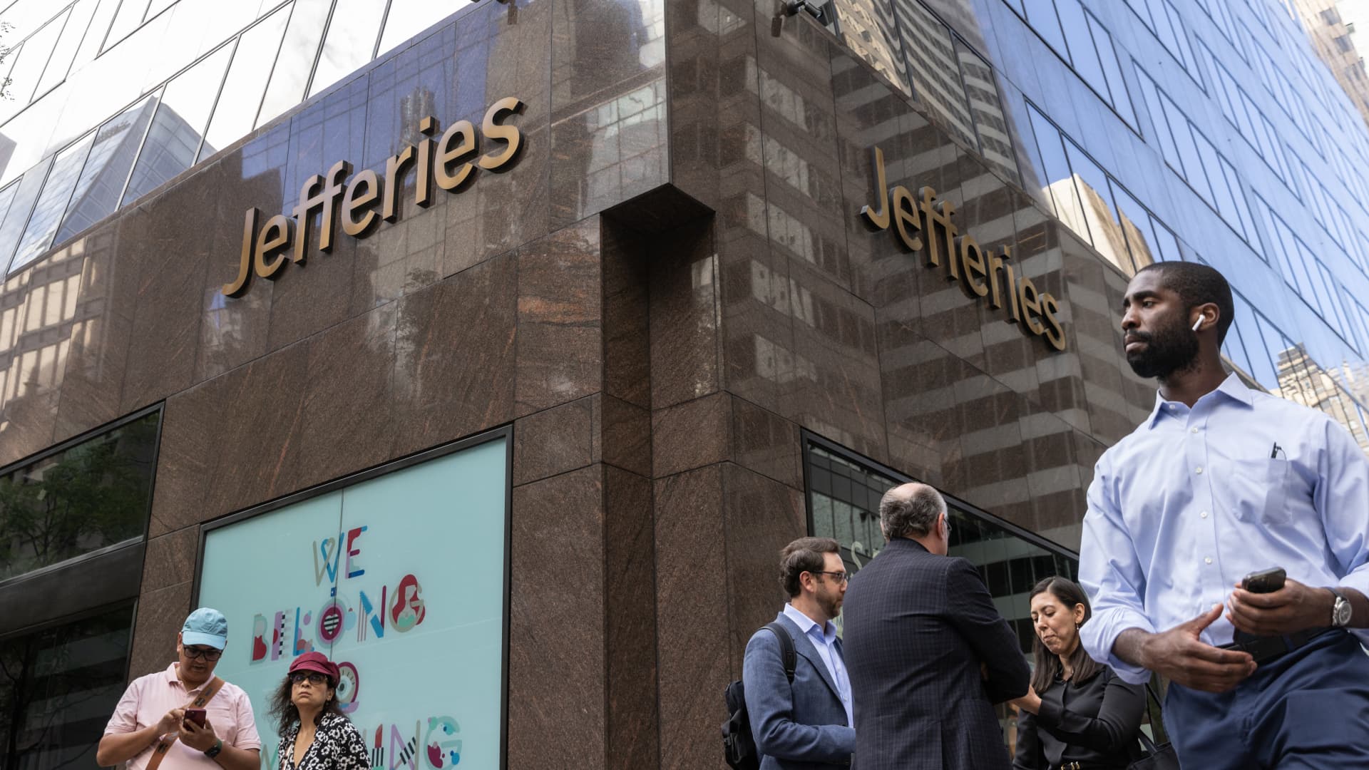 The Club’s 10 things to watch in the stock market Friday