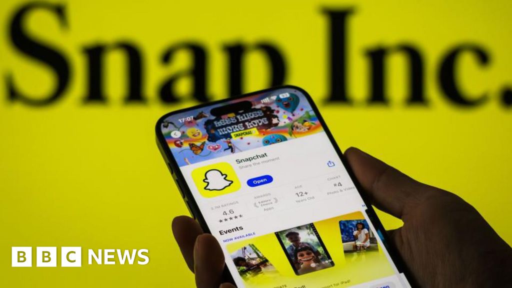 Snapchat users share fury at upcoming fees for Memories storage