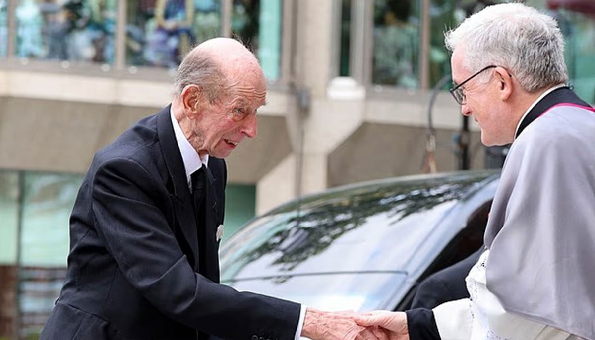Duke of Kent steps out for first royal engagement since loss of wife