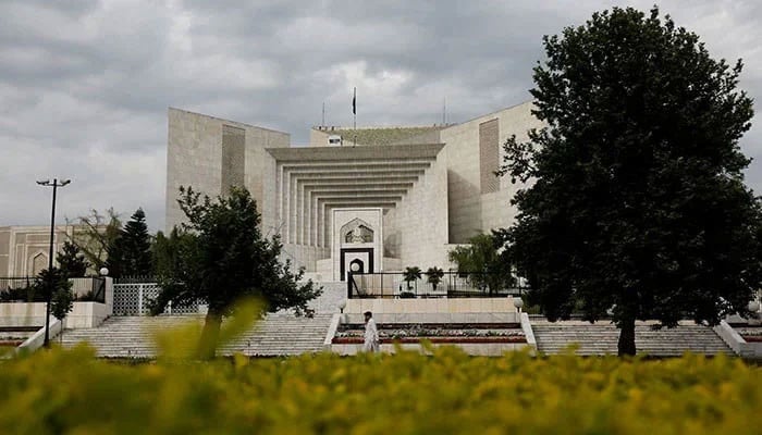 Justice Mazhar observes SC’s Constitutional Bench can hear 26th Amendment case