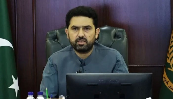 KP to return bulletproof vehicles to Centre: Afridi