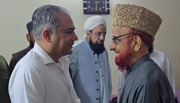 Mohsin Naqvi meets Mufti Muneeb, other scholars to strengthen govt-ulema coordination