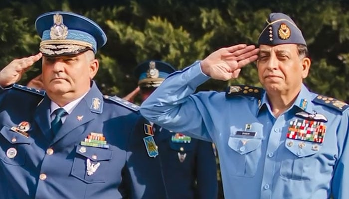PAF chief visits Romania