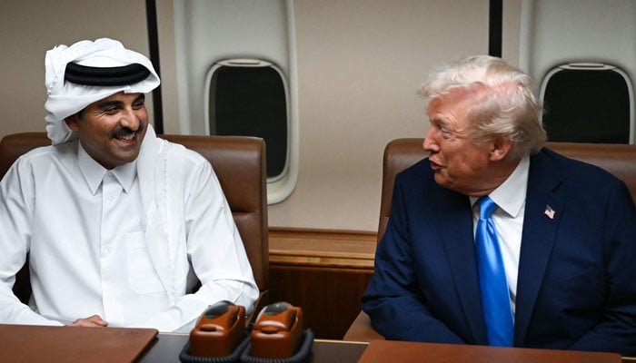 En route to Asia, Trump hails Qatar’s role in ME peace during stopover talks