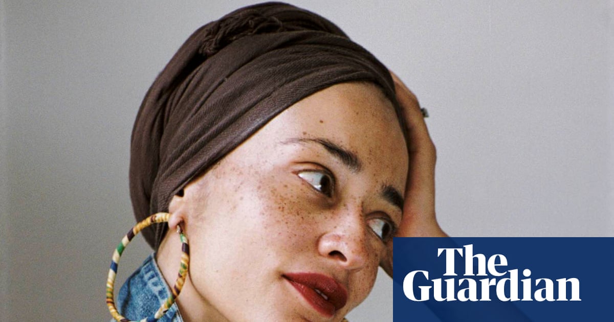 Dead and Alive by Zadie Smith review – essays for an age of anxiety | Zadie Smith