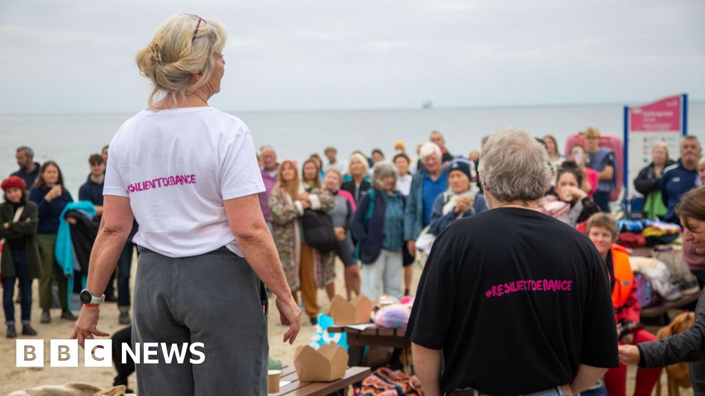 Second annual swim to raise awareness of neuroendocrine cancer