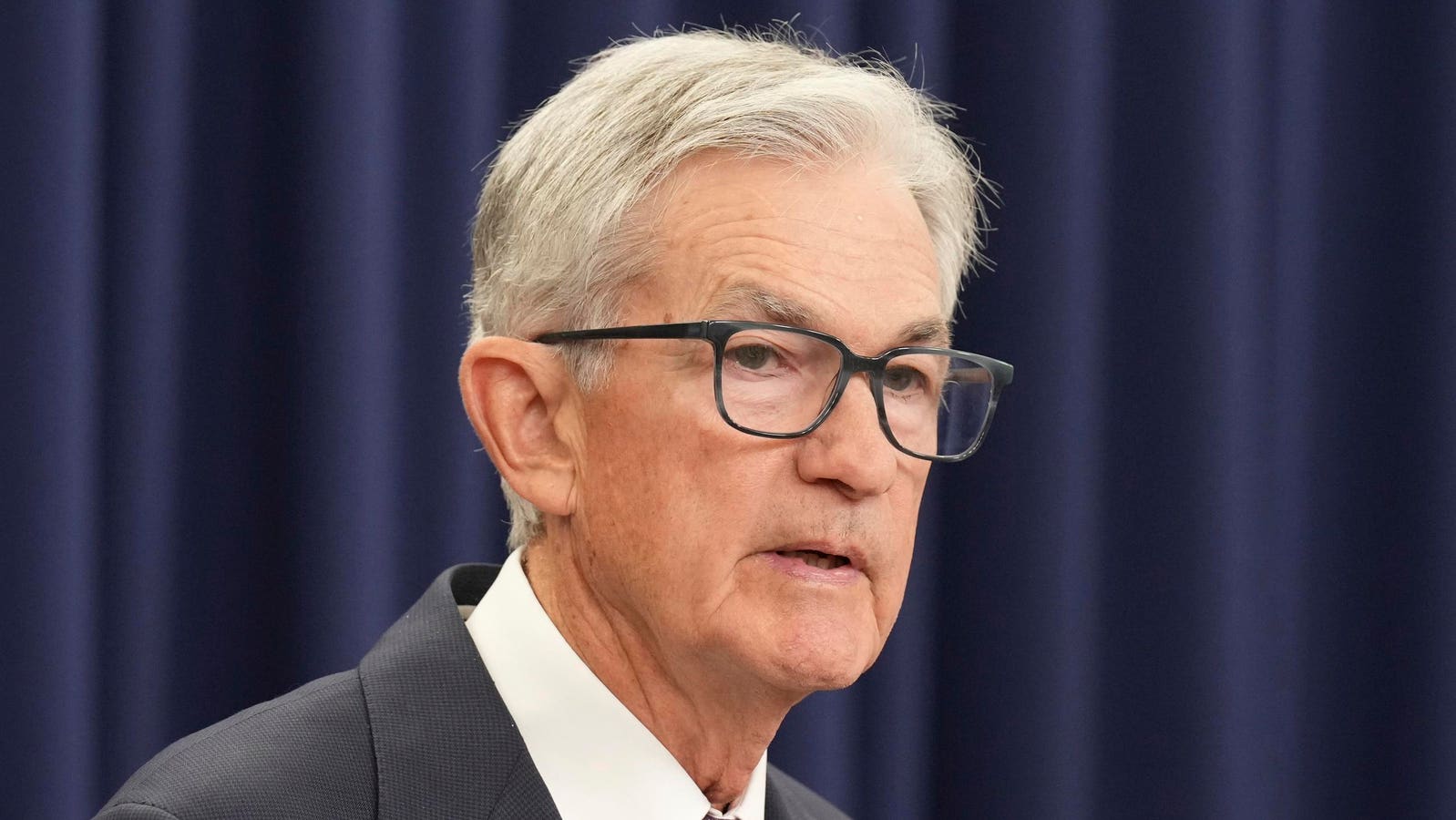 Fed Divided Over More Interest Rate Cuts, Minutes Show