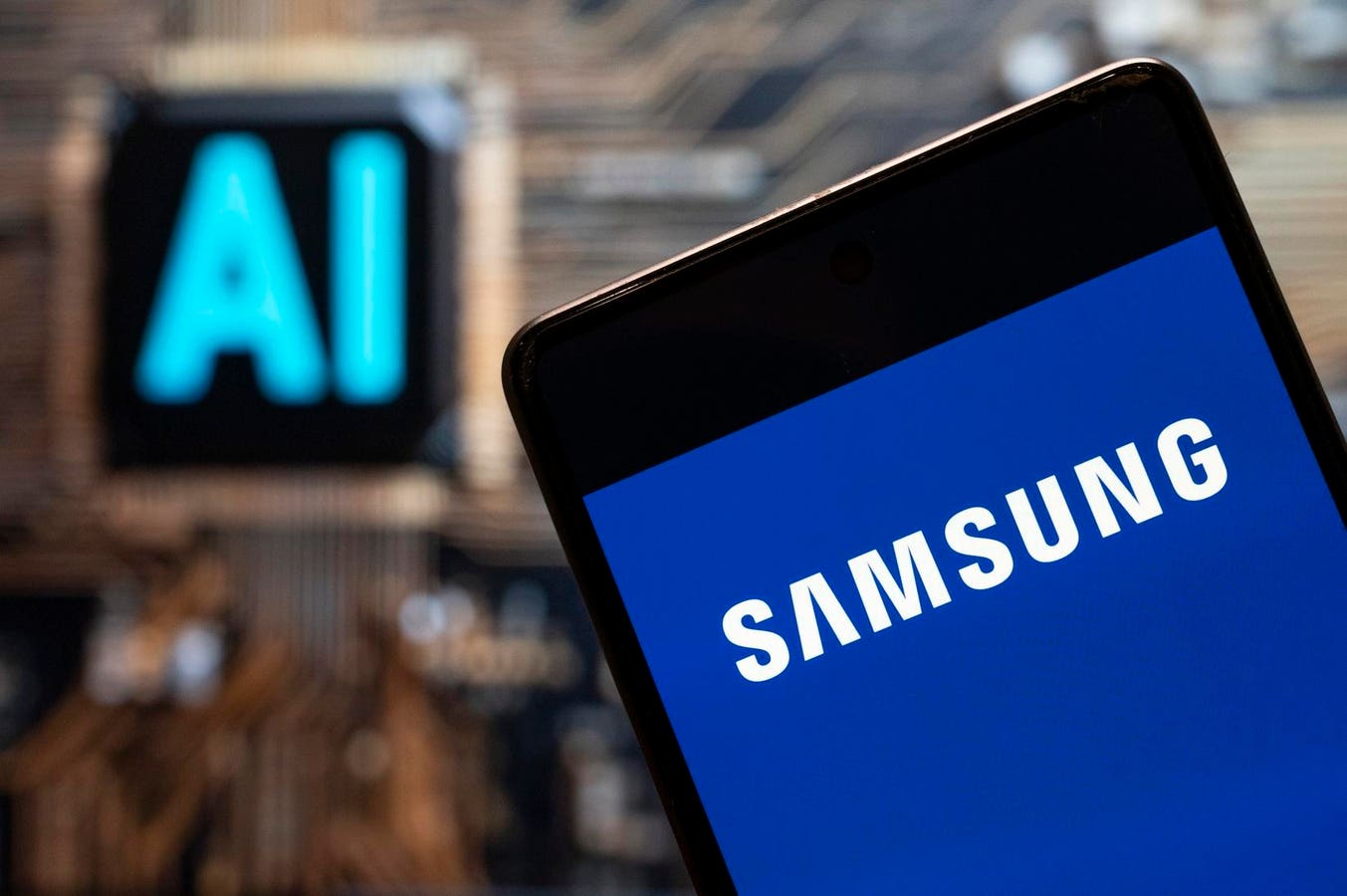 Samsung AI Research Team Builds A Tiny Model With Big Power