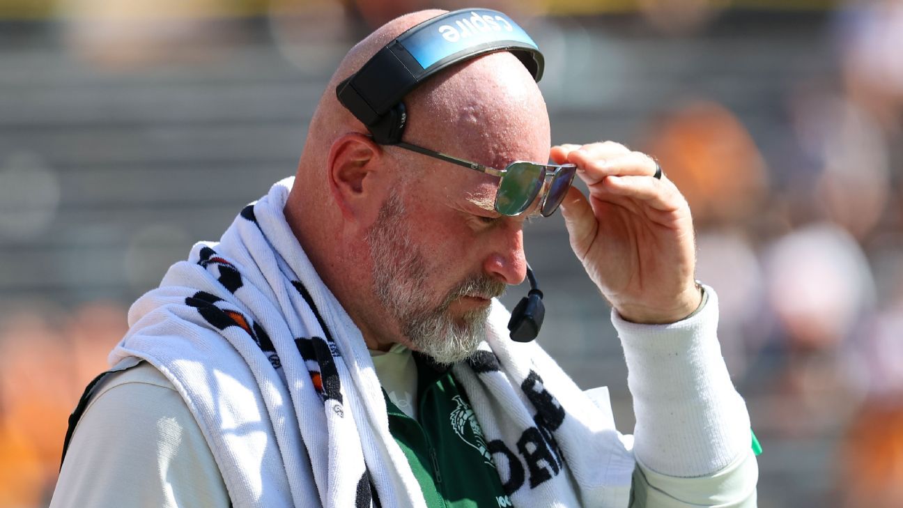 UAB fires football coach Trent Dilfer after 3rd straight loss