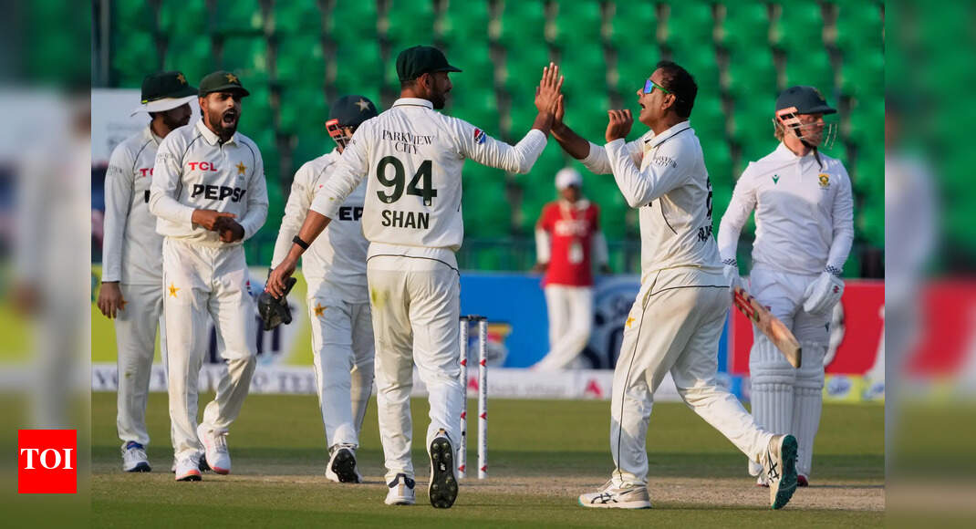 PAK vs SA, 1st Test: Noman Ali limits South Africa to 216-6 at stumps; Tony de Zorzi stands firm with unbeaten 81 | Cricket News