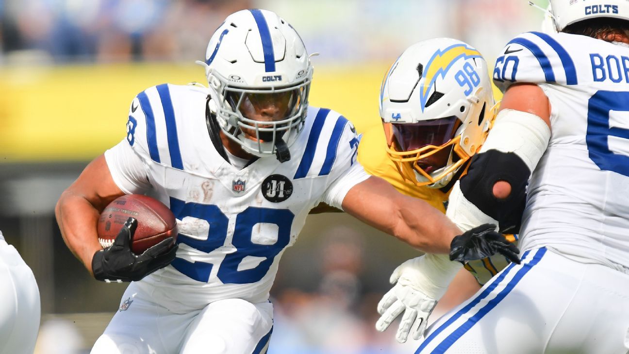 Jonathan Taylor notches another TD hat trick in Colts’ win