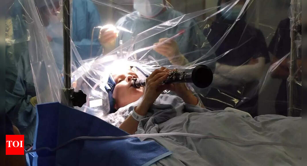 UK woman with Parkinson’s plays clarinet during deep brain stimulation surgery; here’s what happens next |