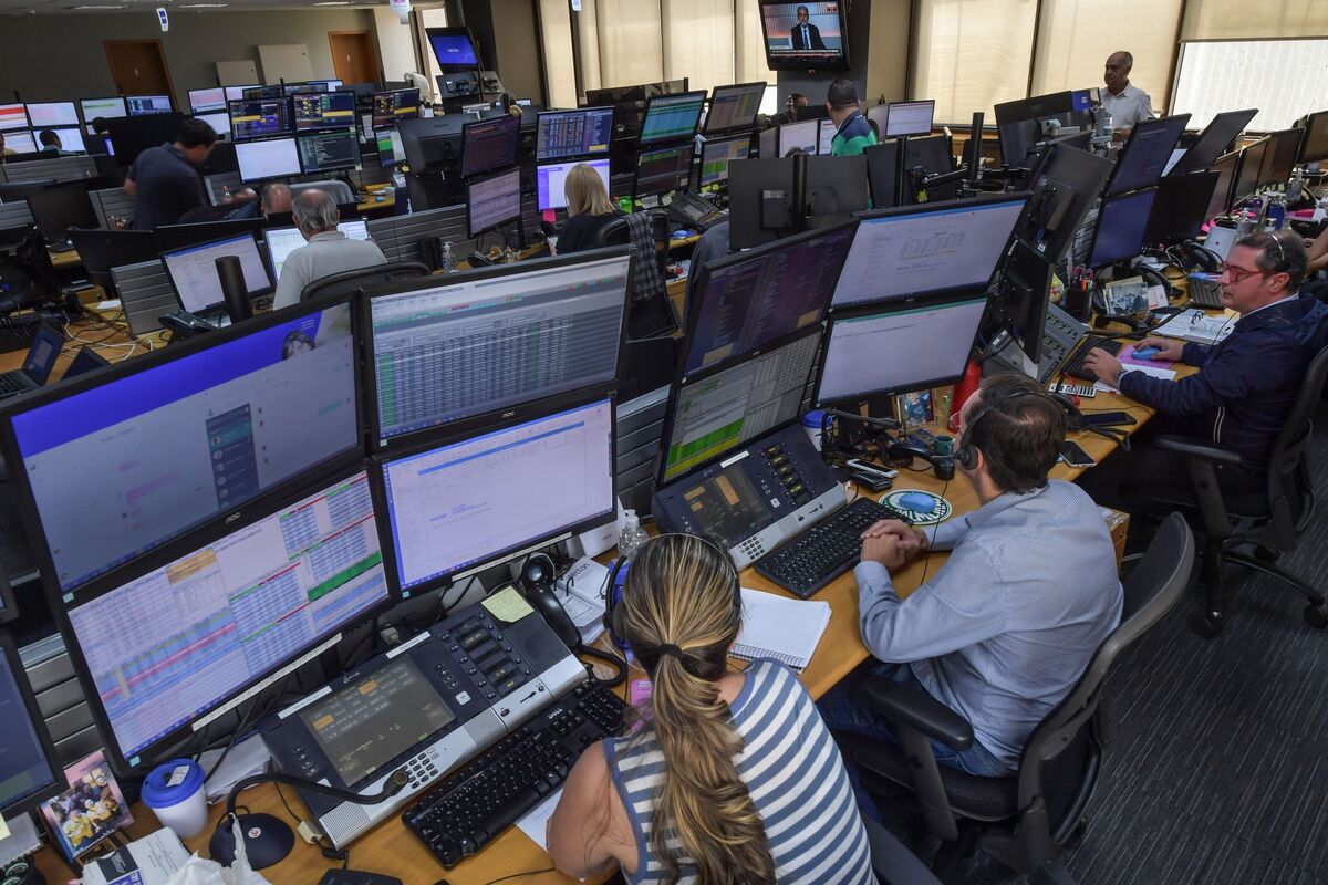 The Bond Market’s Favorite Recession Signal Is on the Fritz