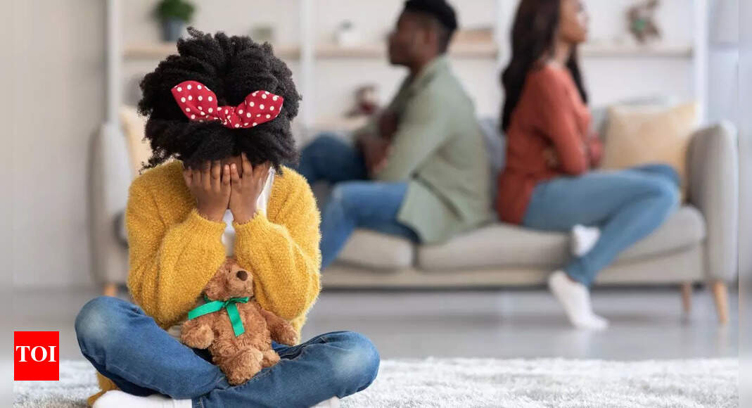 Childhood stress could secretly be damaging your skin: Scientists link it to psoriasis; know its symptoms and causes |