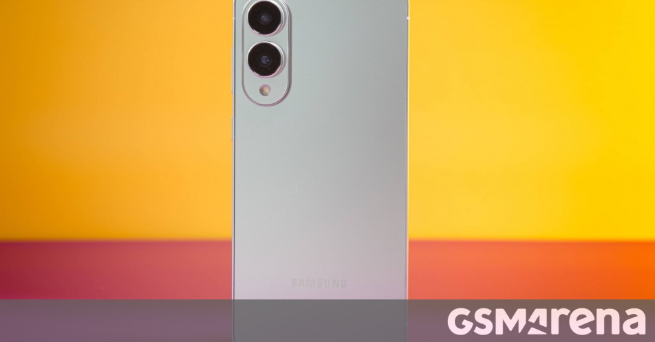 Samsung Galaxy S26 Edge may be alive after all