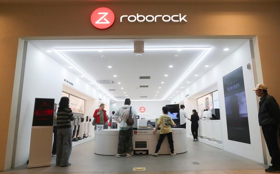From Chinese Workshops to Global Living Rooms: Chinese robot vacuum cleaners gain popularity-Xinhua