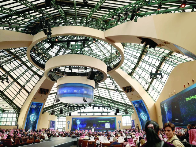 KSA hosts business elite with eyes on gigaprojects, AI