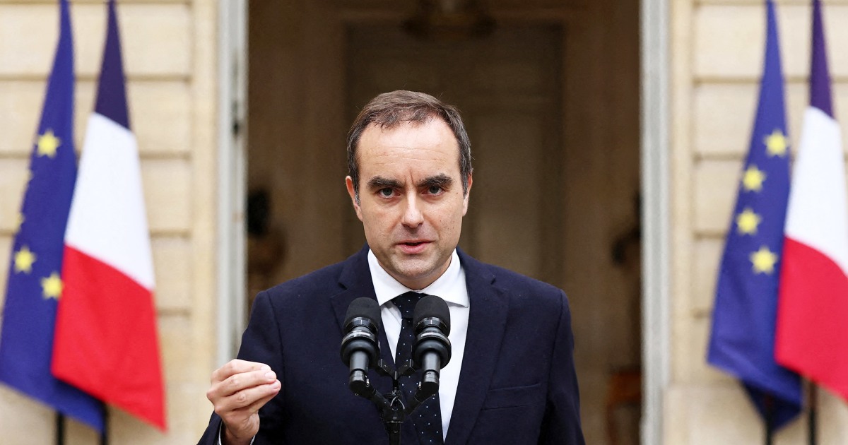 After Sébastien Lecornu’s fall, all eyes on Macron’s next move with France in political turmoil