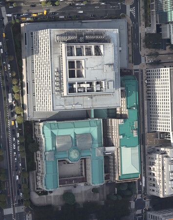 BOJ’s Ueda Faces Political Challenge in Raising Rates