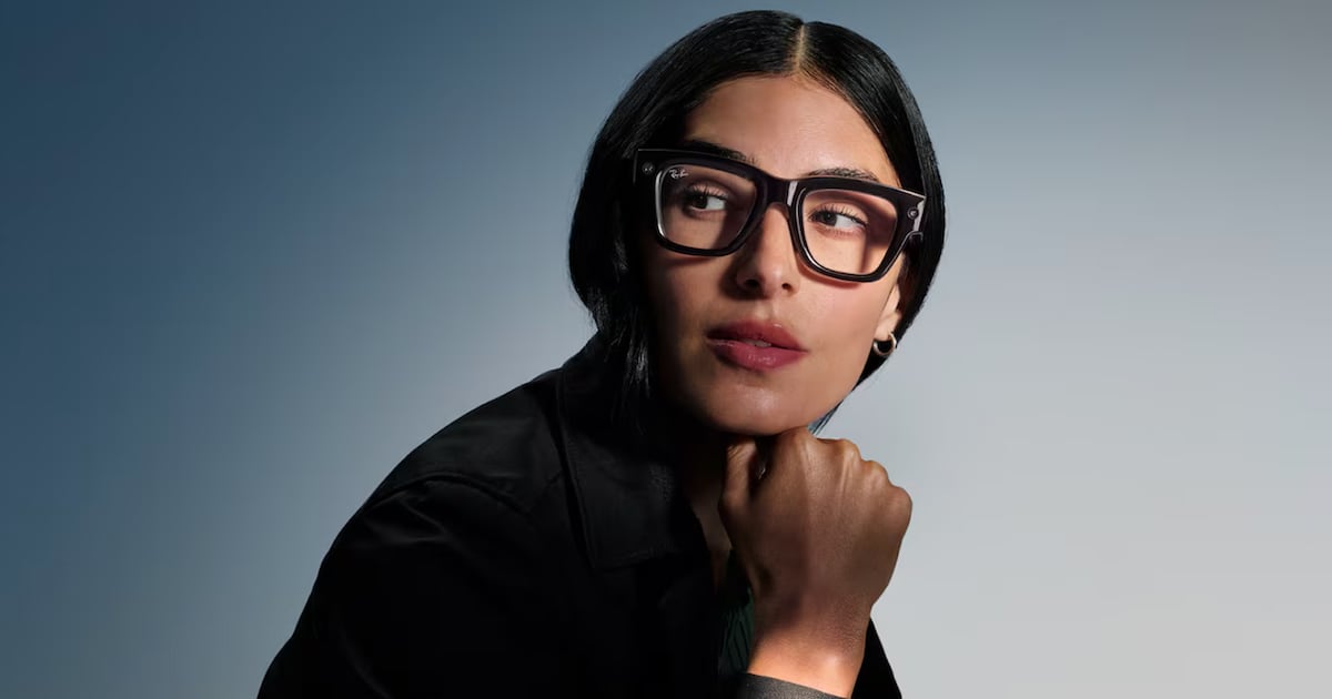 EssilorLuxottica Touts Meta Glasses as Successor to Smartphone