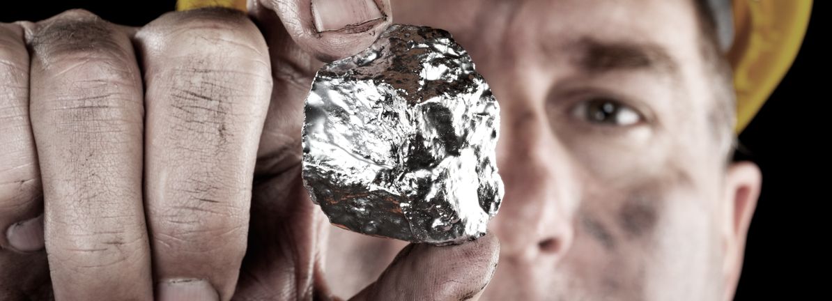Why Analysts Are Rethinking Hochschild Mining After Recent Forecast Shifts and Price Target Updates