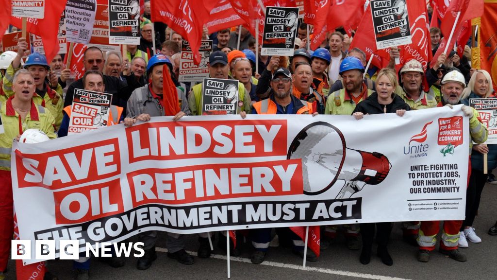 Lindsey Oil Refinery workers accuse ministers of sitting on hands