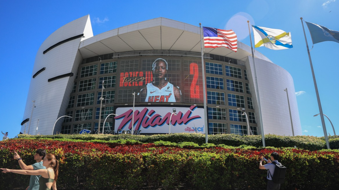 FBI arrests NBA players, coaches in gambling probes