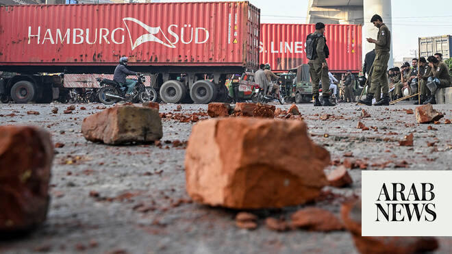 Normalcy returns to Pakistani capital after police disperse pro-Palestine marchers in Punjab