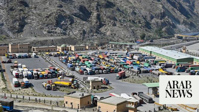 Traders, experts urge dialogue as Pakistan, Afghanistan border clashes suspend trade