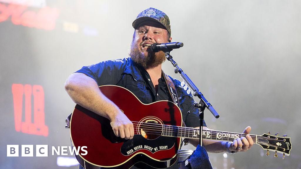 Country star to play second night at Slane Castle