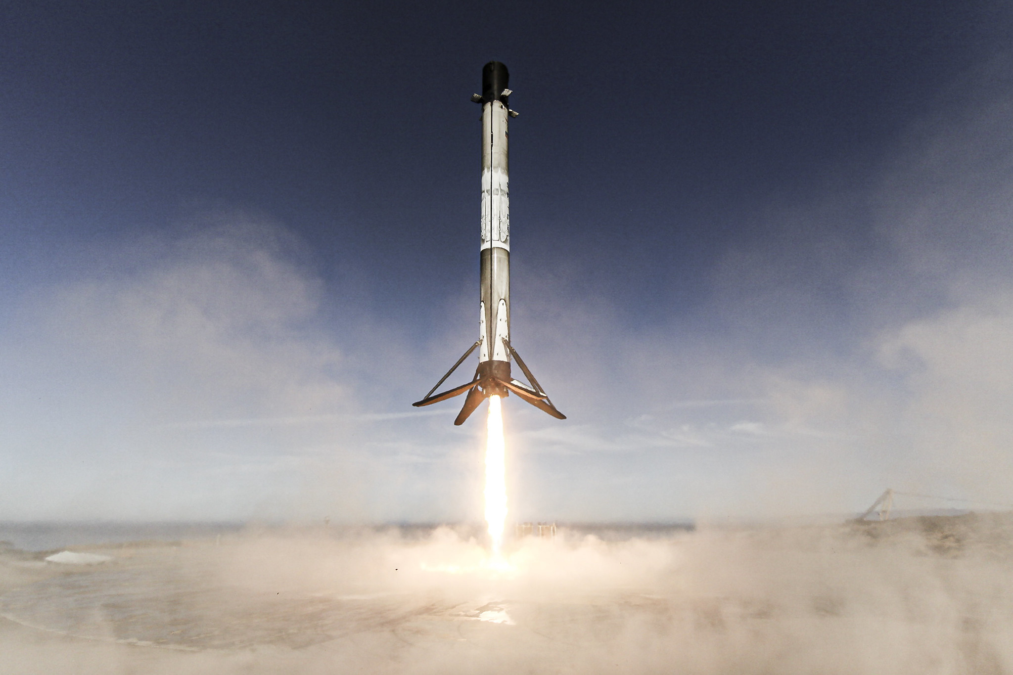 Semiconductor startup to fly payloads on Falcon 9 boosters