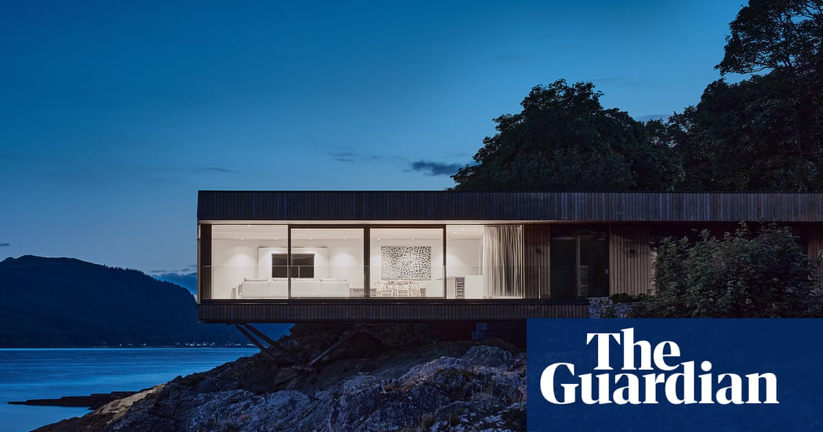 Clean lines and a connection with nature: the modernist beach house jutting out over a Scottish loch | Interiors