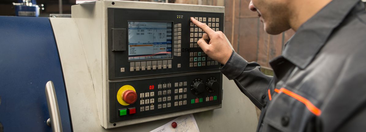 Jabil (JBL) Margin Drops on $300M Loss, Pressures Bullish Growth Outlook