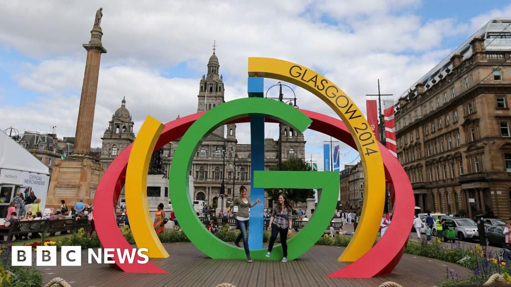 Glasgow refuses to rush George Square opening for Commonwealth Games