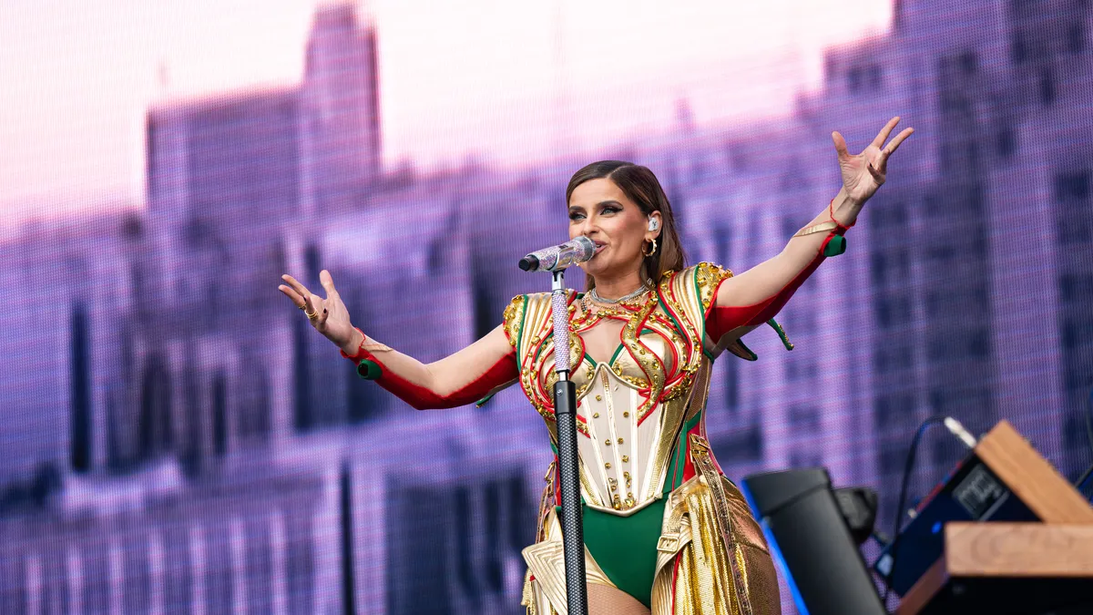 Nelly Furtado takes break from performing live, announces hiatus