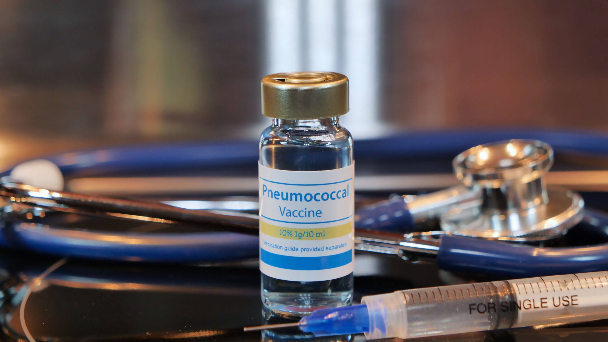 Pneumococcal Conjugate Vaccines Reduces Incidence of Pneumonia for Children 2 Years and Under