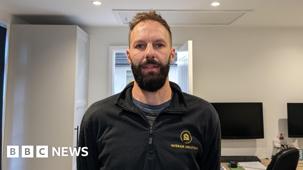 ‘Panic’ as kitchen firm enters administration