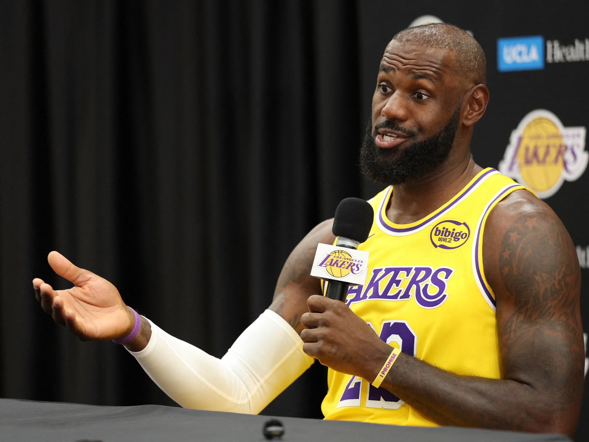 LeBron James’s post causes retirement rumours as Lakers ticket prices rise | Basketball News