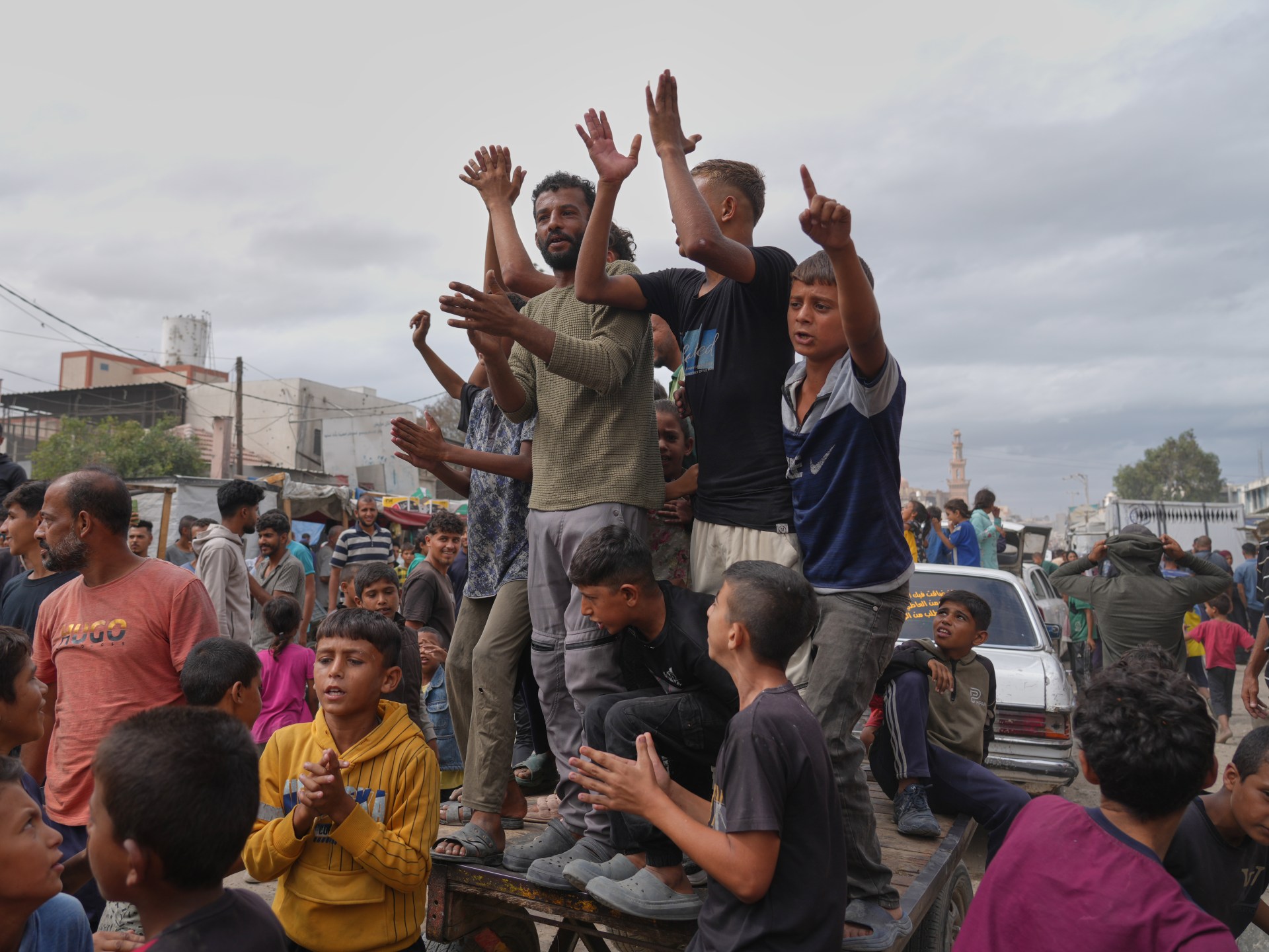 Gaza residents flood streets in hope that Israel’s war is ending | Gaza News
