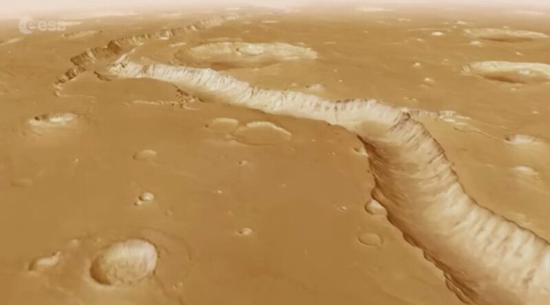 Incredible Video Lets Viewers Fly Over Mars » Explorersweb