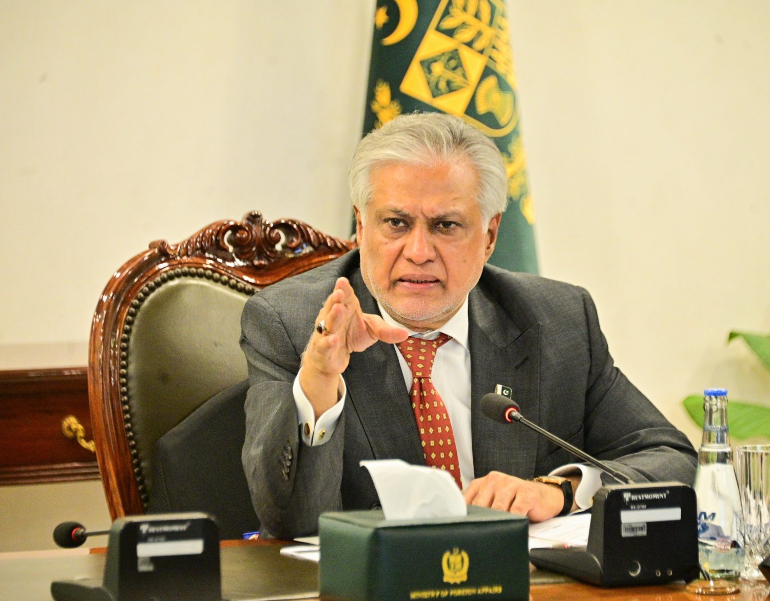 DPM Dar directs for timely, effective implementation of projects for 2022 floods affectees’ recovery, reconstruction