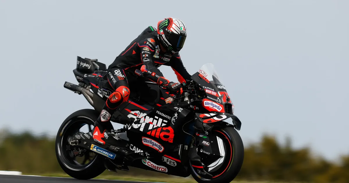 Bezzecchi Shatters Lap Record… | Australian Motorcycle Grand Prix 2025