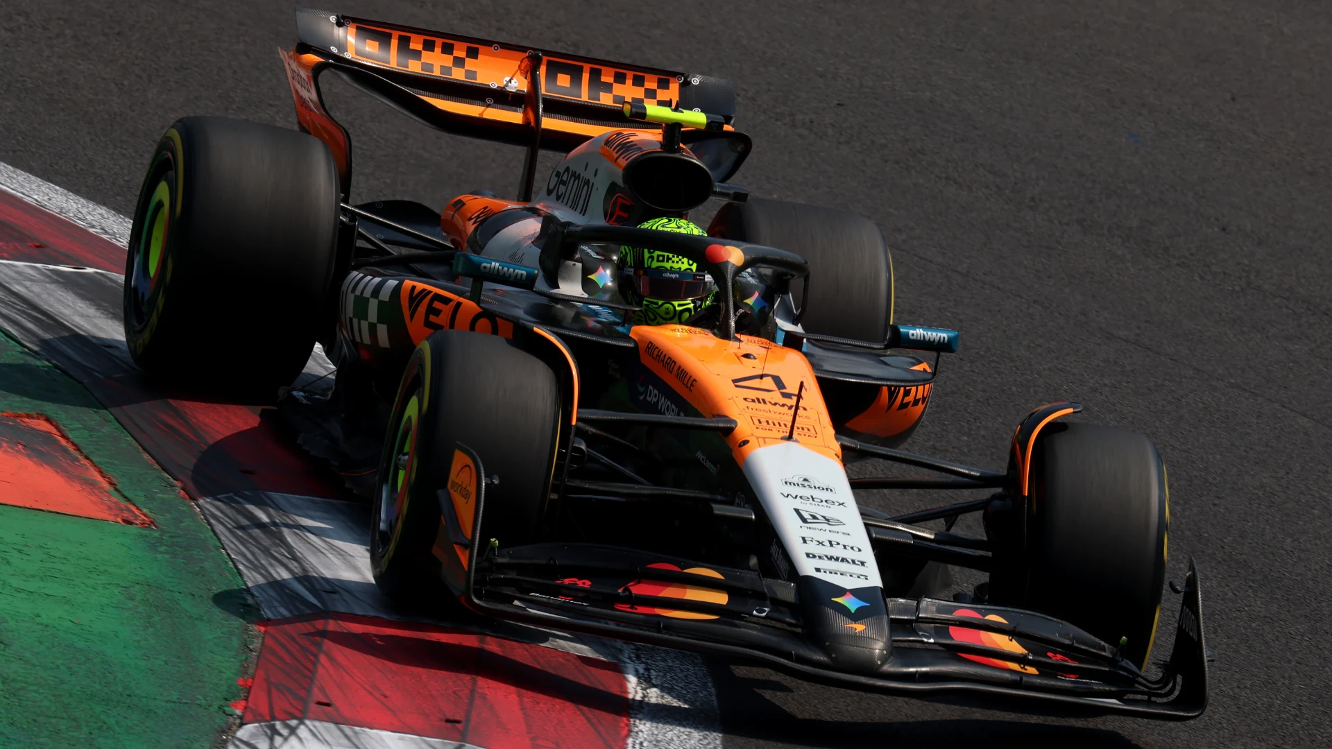 Lando Norris leads Lewis Hamilton and George Russell in final practice