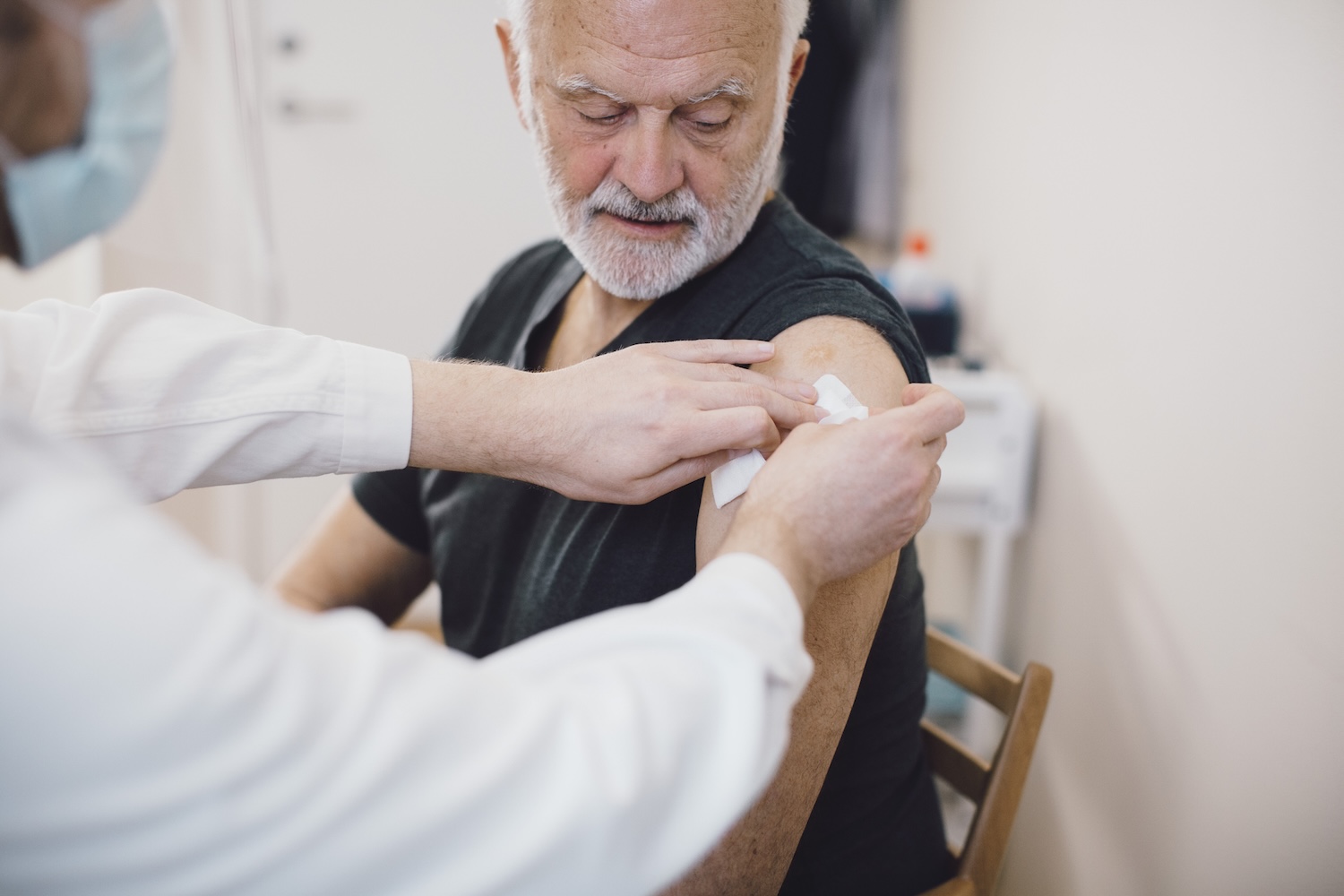 Sweden struggling to balance new COVID-19 vaccine strategy with public finances