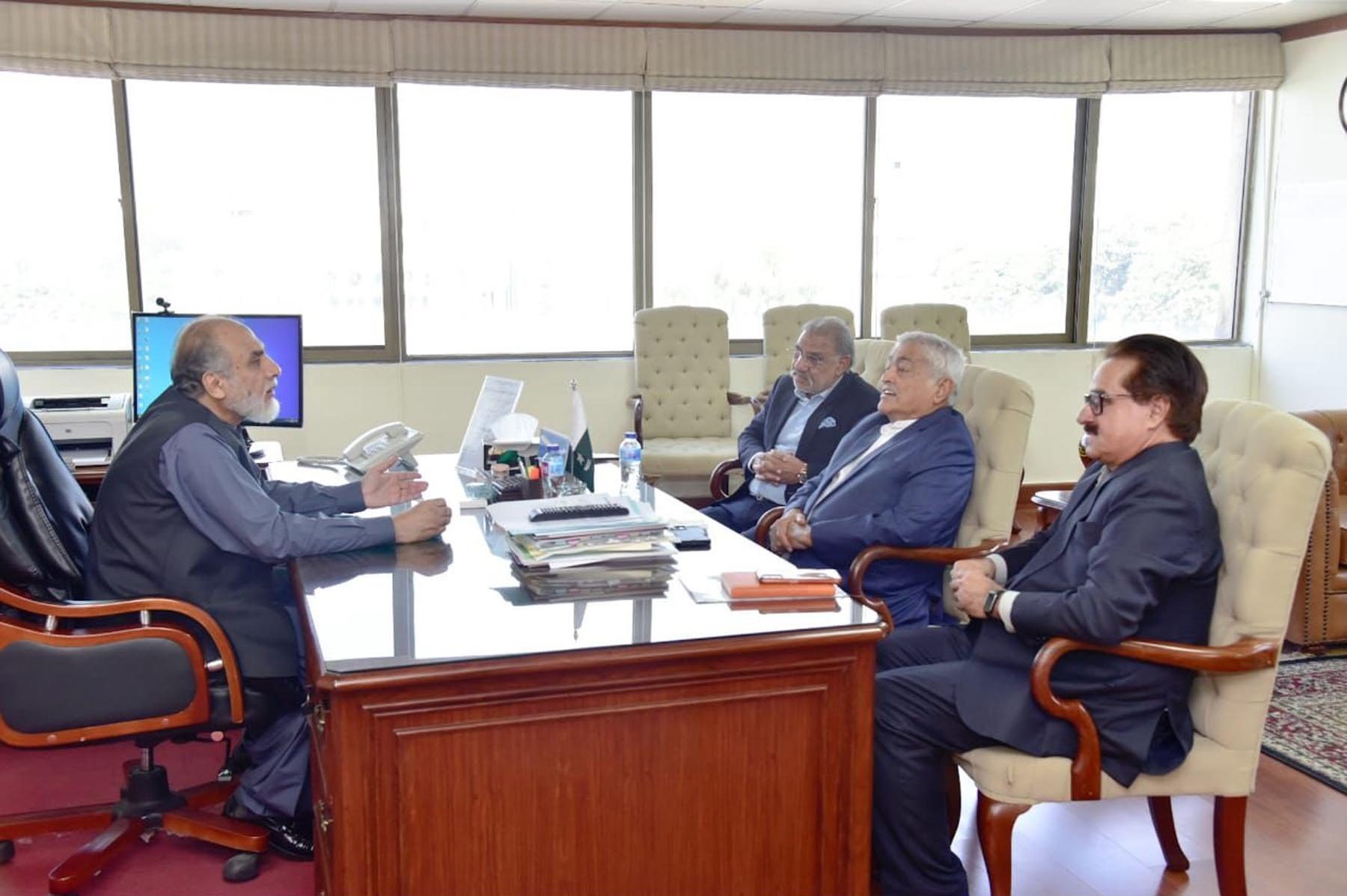 Khalid Magsi reaffirms commitment to promote quality, certified products in steel sector