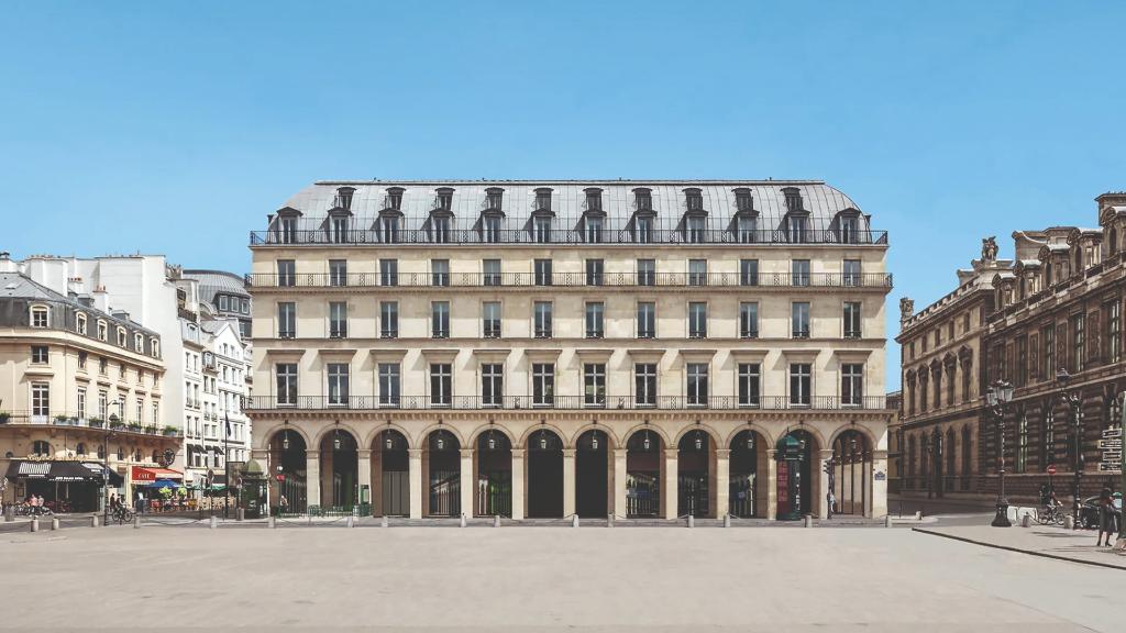 Fondation Cartier Reopens in Paris with Bold Art