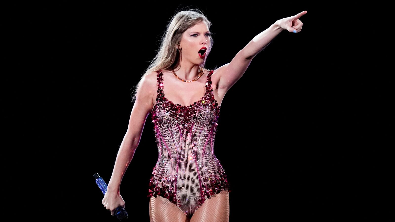 Taylor Swift’s ‘The Life Of A Showgirl’ only offers lacklustre mediocrity